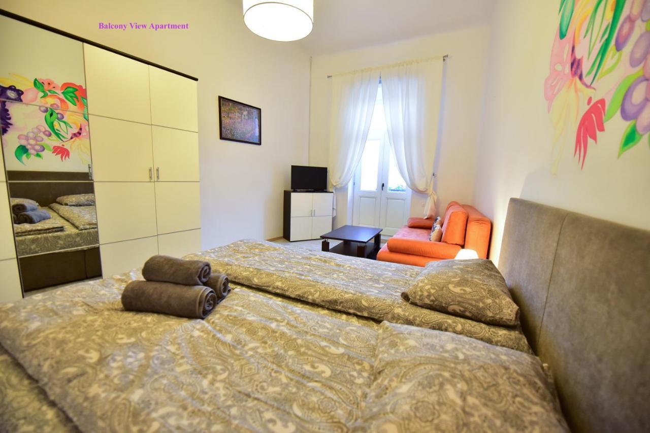Sibiu Main Square Apartments Room photo