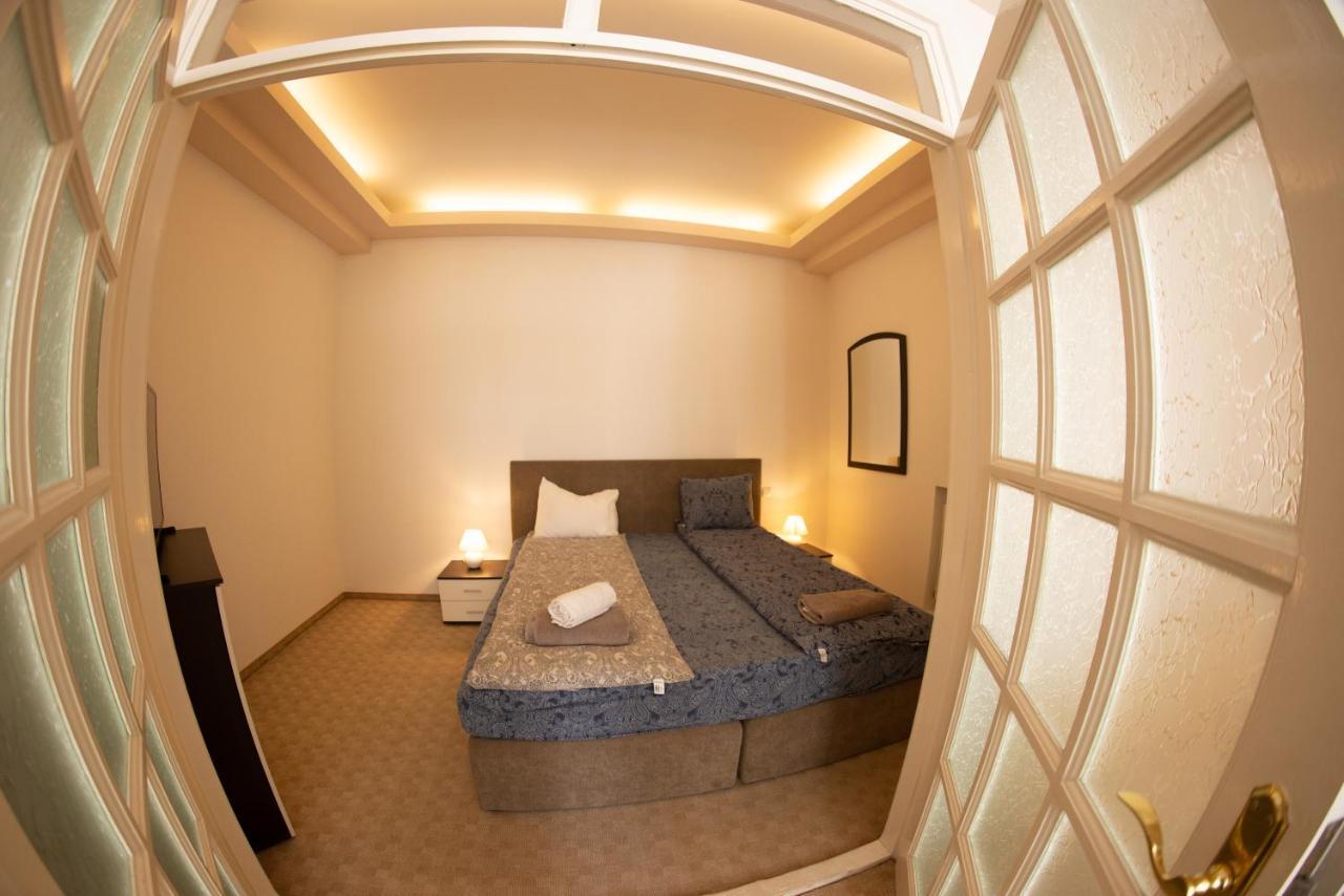 Sibiu Main Square Apartments Exterior photo