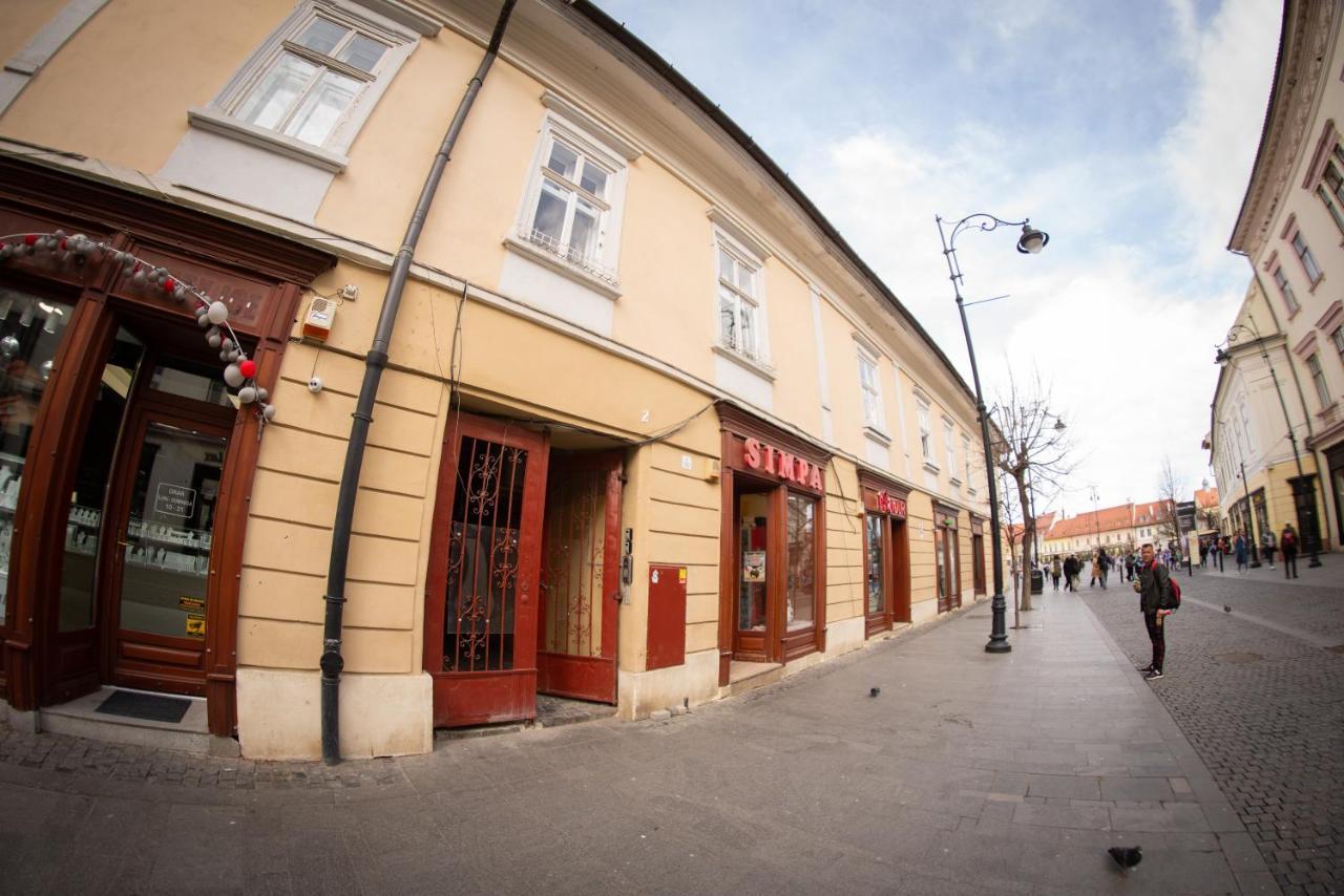 Sibiu Main Square Apartments Exterior photo